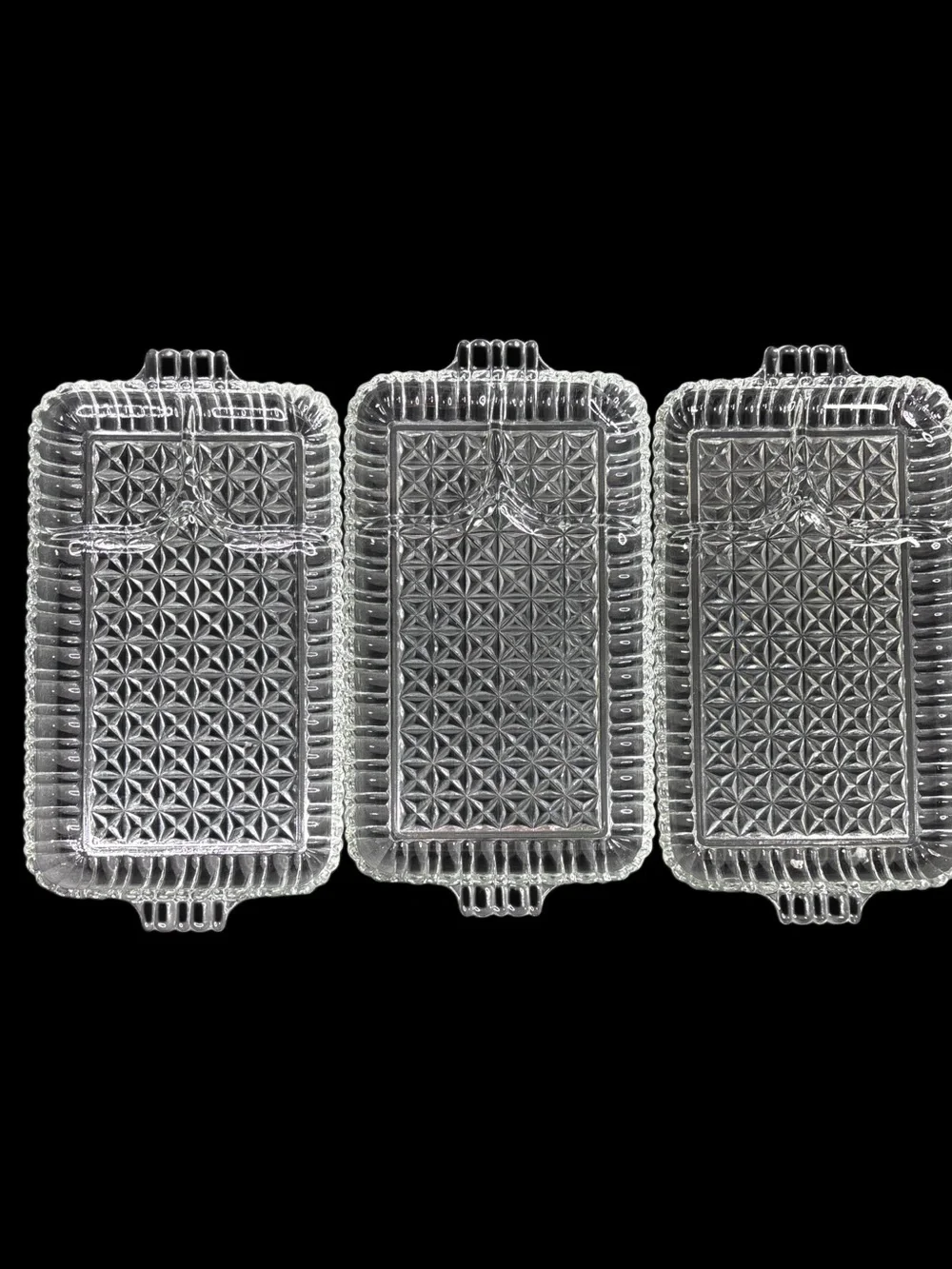 Anchor Hocking Serva Snack tray- Set of 3